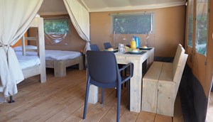 Budget Glamping Safaritent