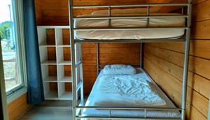 Luxurious wooden chalet  - children
