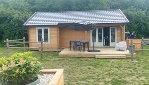 NEW Luxurious wooden chalet - outside