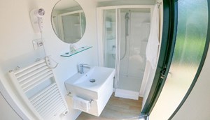 Camping pitch with electricity and private sanitary