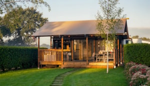 Safaritent Forest Lodge with sanitary